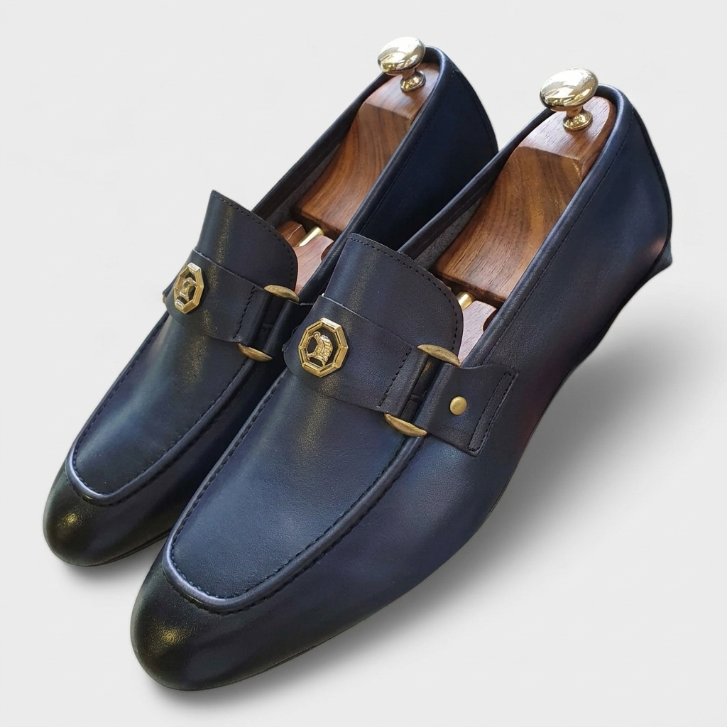 Modern Slip-On Loafers for Women with Structured Design & Metallic Accent | Versatile Style for Everyday Wear