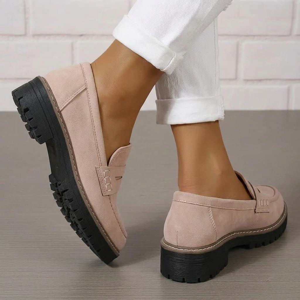 Ella Collection | Black Loafers for Women with Slip-On Design | All-Day Comfort and Elegance
